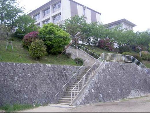 Северная старшая школа префектуры Осаки 県立西宮北高等学校 Tumblr_pn30z2XGUe1sf3b80o4_540