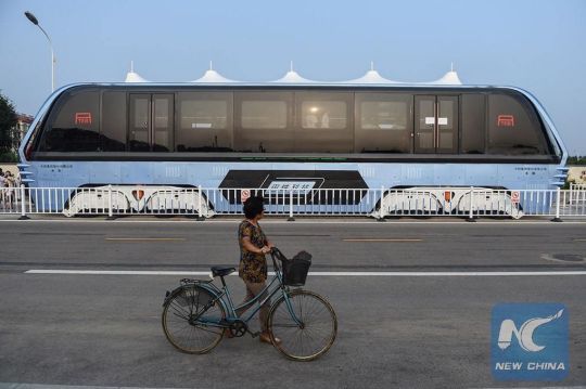 rocketumbl:TEB-1 Transit Elevated Bus