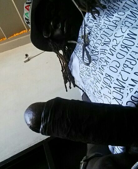 licknspitblack:  All me , in public , at the high school volunteer  wrk and got horny