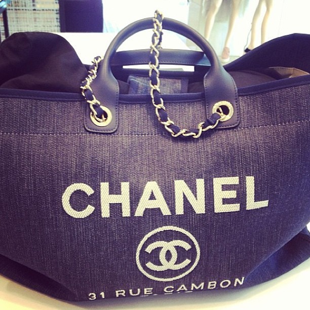 rosyembers:  blushella:  lustt-and-luxury:  ℓ&amp;ℓ  ♡ follow my instagram
