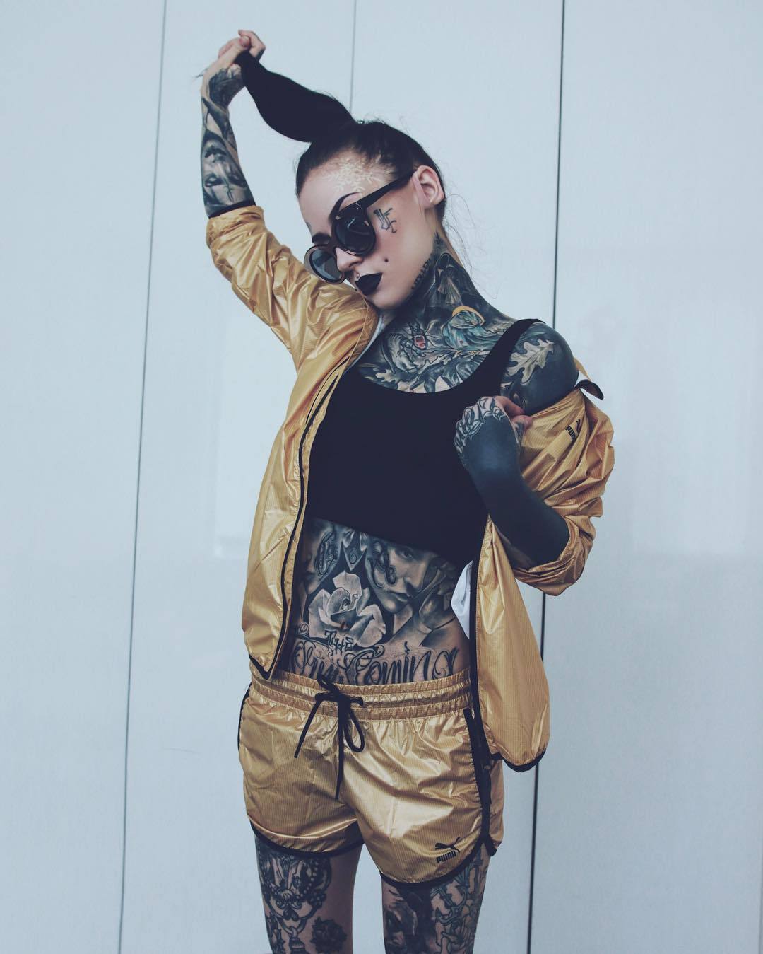 BLACK TATTOO