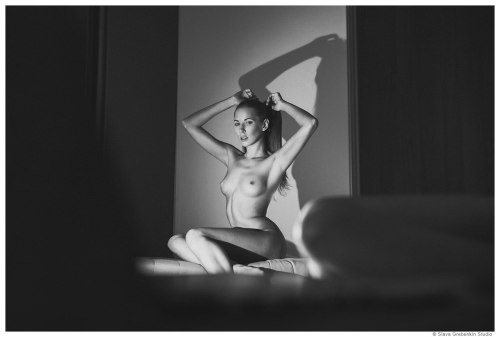 nice compositions:©Slava Grebyonkinbest of erotic photography:www.radical-lingerie.com