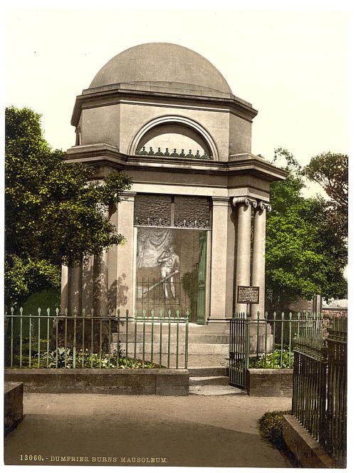 Burns Mausoleum in Dumfries (Scotland, c. 1890 - c. 1900).
