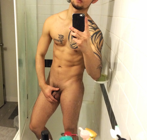 melbourneasianboy:  Life is short :D