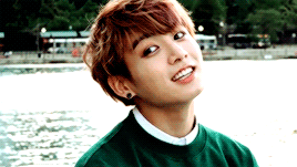 Cute Jungkook Vs. Hot Jungkook (cr.)