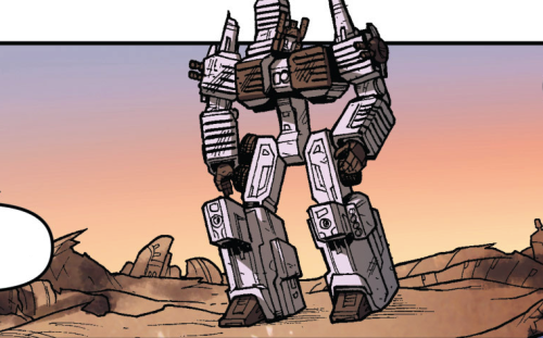 i-am-menial:Metroplex transforming is fascinating.