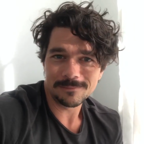 farahbobbi-blog-blog: Luke Arnold’s recent video for The Last Smile in Sunder City (Part 5)