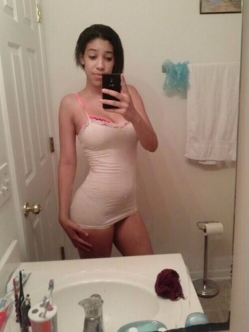 nuffsed69:  Titty Tuesday 4 😗 - Sexy Slim 🙃