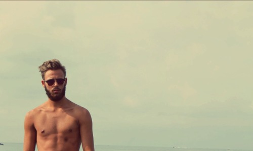 giovannijcabiola:  Me at sea. 