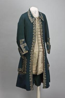 History-Of-Fashion: 1715-1720S Official Dress Of Peter The Great: Coat (Western Europe)