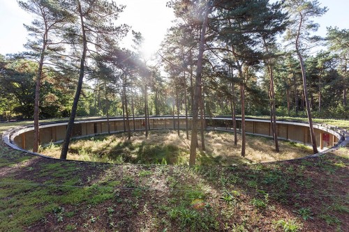 architags:	Studio Associato Bernardo Secchi Paola Viganò. Hostel Wadi. De Hoge Rielen, Kasterlee. Belgium. photos:	Frederik Buyckx