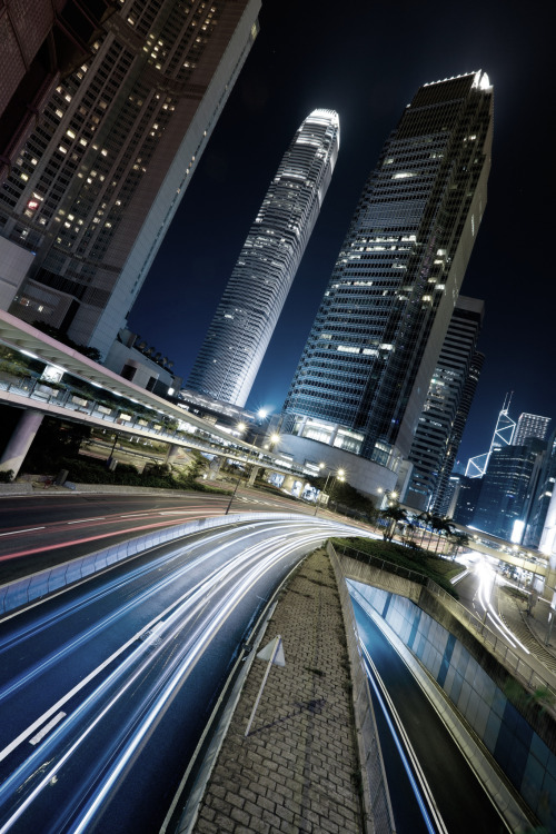 captvinvanity:    City Trail   | Photographer | CV