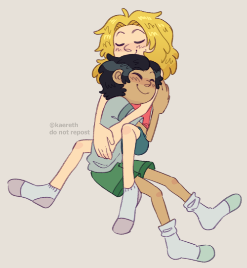 Sasha and Marcy cuddles for a kofi ♥