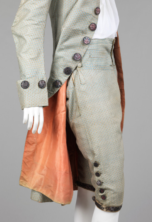 fashionsfromhistory:Up Close: Suit 1765-1775 (The MET)