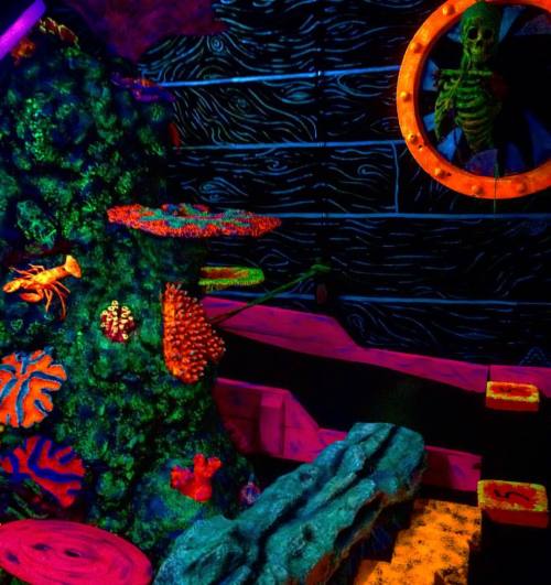 This evening we went out to play miniature golf with black light pirates. It was great! There were 1
