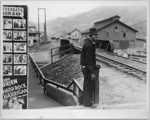 Untitled (Omar, Scotts Run, West Virginia), Ben Shahn, October 1935, Harvard Art Museums: Photograph