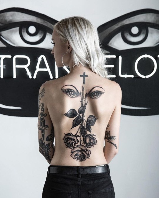  Beauties with Tatt itude 