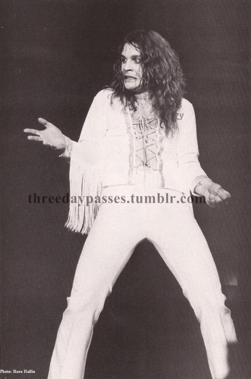 Ozzy Osbourne (Heavy Metal: The Power Age, Ross Halfin/Pete Makowski, 1982)