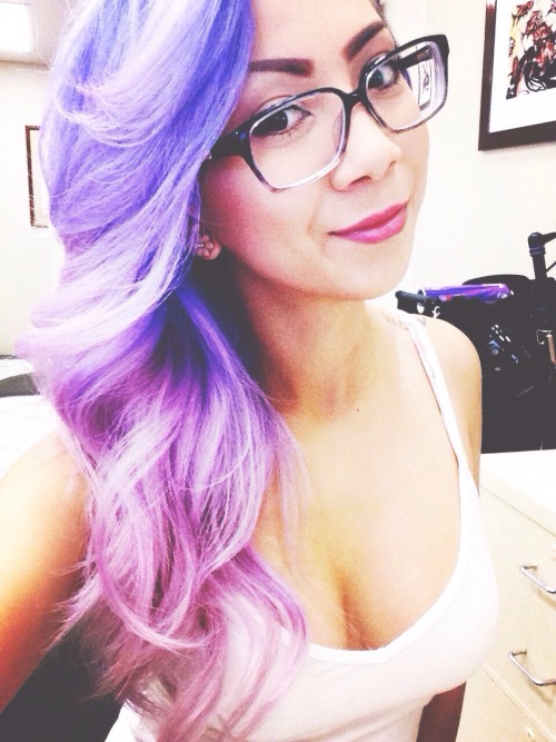 kaylatomie:  Another day, another 

		<div class=
