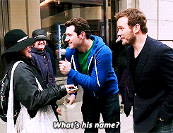 sebastianstam:  Billy on the Street: Chris Pratt Lightning Round! 