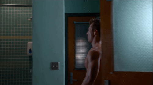 auscap:  Glen Powell - Scream Queens 