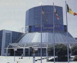retrogamingblog:A look back at the first Electronic Entertainment Expo held in the Los Angeles Convention Center 22 years ago today (May 11-13 of 1995)