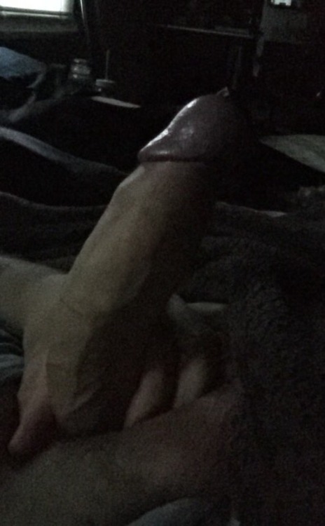 Smell n´Siff - hairy & uncut dicks, smelly cocks. 