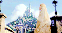 alyciadebnam:  Tangled + blue 