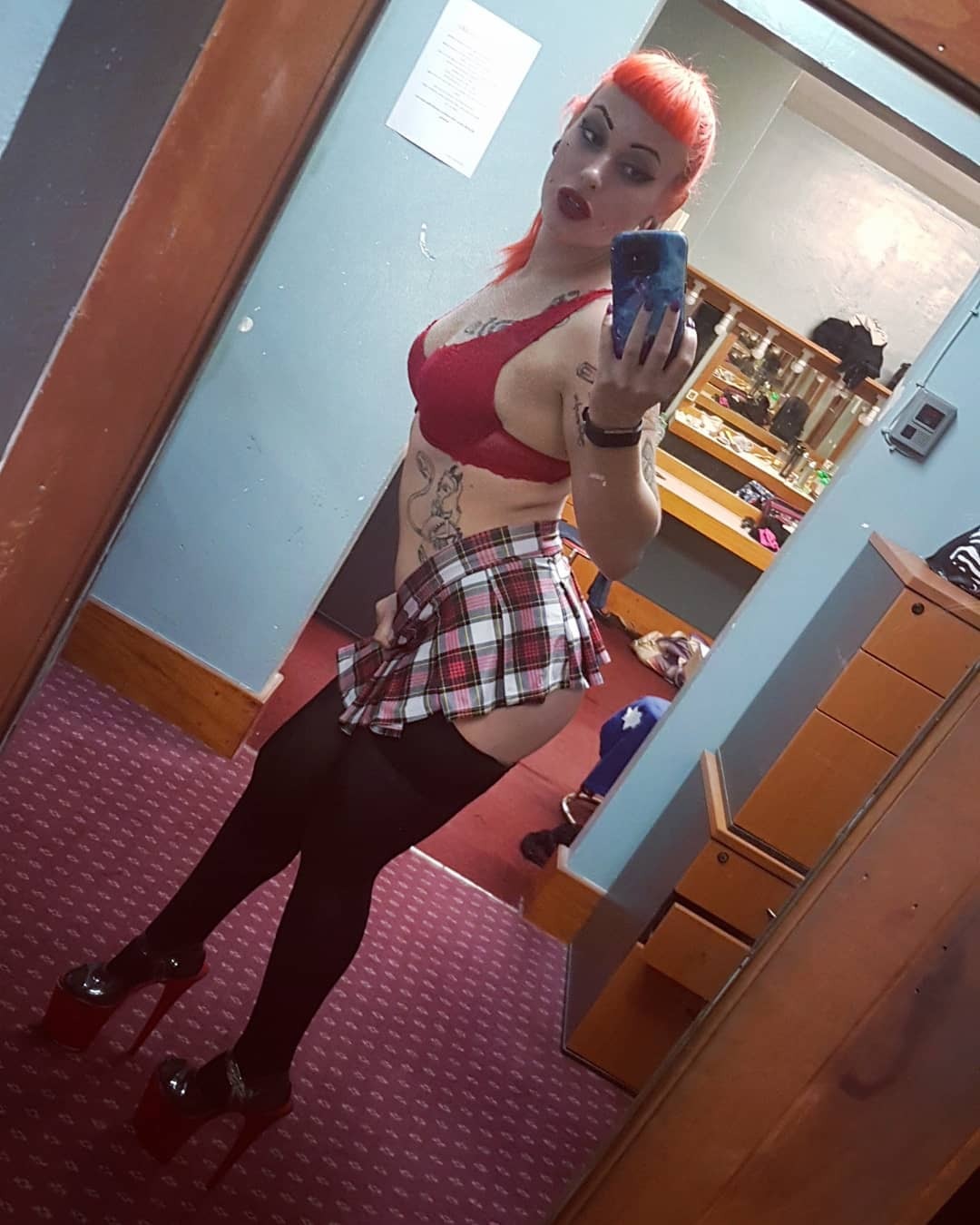 stripper-locker-room:  https://www.instagram.com/missmoisty/