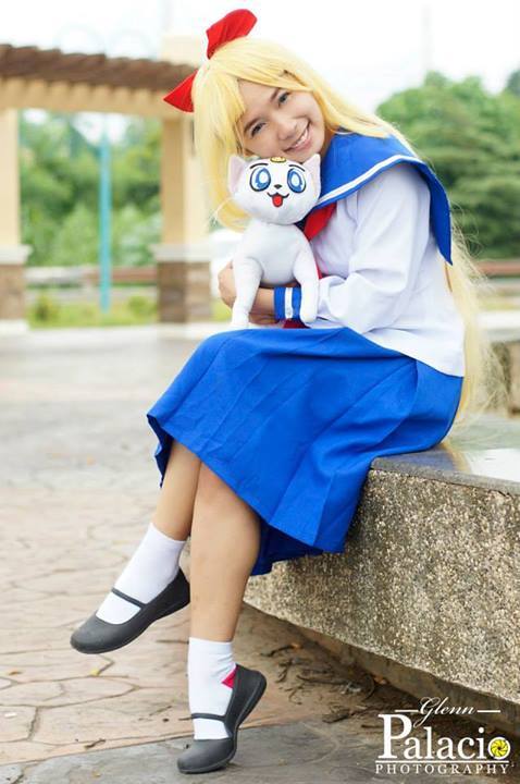 Minaco et Artemistheschoolgirlblogger:Here’s my take on a Sailor Moon cosplay. ^^ Me as Minako Aino 