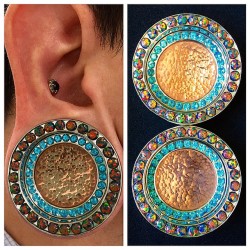 chocolateoatmilk:  piercingsbyaj:  Hey guys, @anatometalinc did a thing! Black opal, genuine paraiba topaz, hammered copper set in implant grade stainless steel. I’m in awe at how gorgeous these things are in person!! @safepiercing @12ozstudios #team12oz