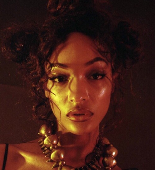 jdunnfashionstyle:Jourdan Dunn for Wonderland Magazine