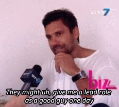 sadiiqsunra:  arobynsong:  WOOP THERE IT IS.  I want/adore him