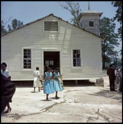 manufactoriel:  Untilted, Shady Grove, Alabama 1956 by Gordon Parks