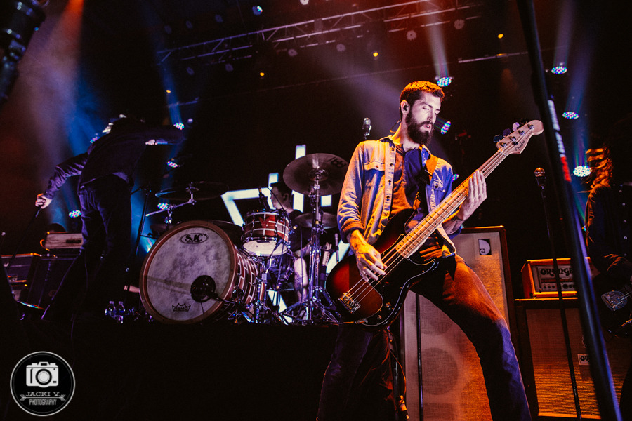 latenightslongdrives:  The Devil Wears Prada3-17-15Denver
