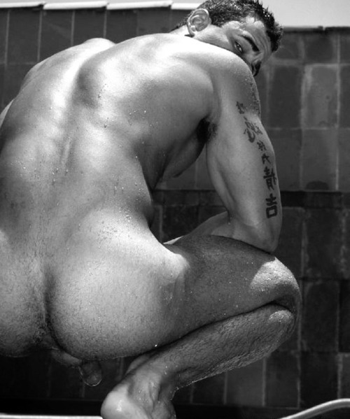 lookingforfitdadorson:  lookingforfitdadorson.tumblr.com So…what are you looking at…checking out my ass, huh…well…what are you waiting on…get that tongue over here…and start licking…