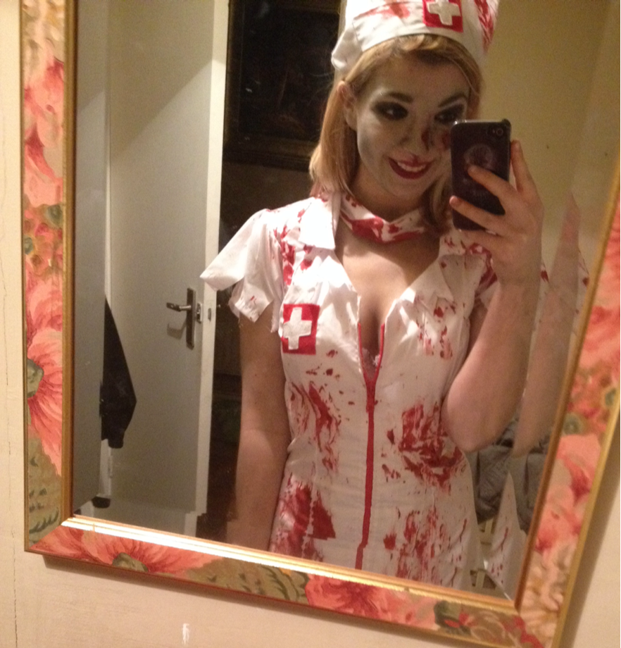 fl00sie:  Last night 🎃👻🏥 