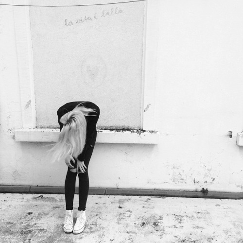 http://black-rainbowxx.tumblr.com/post/99932089813