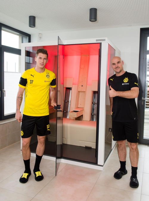 footballistic2:  Erik Durm