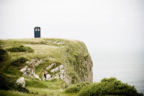 blurrymelancholy:  The TARDIS in New Earth 