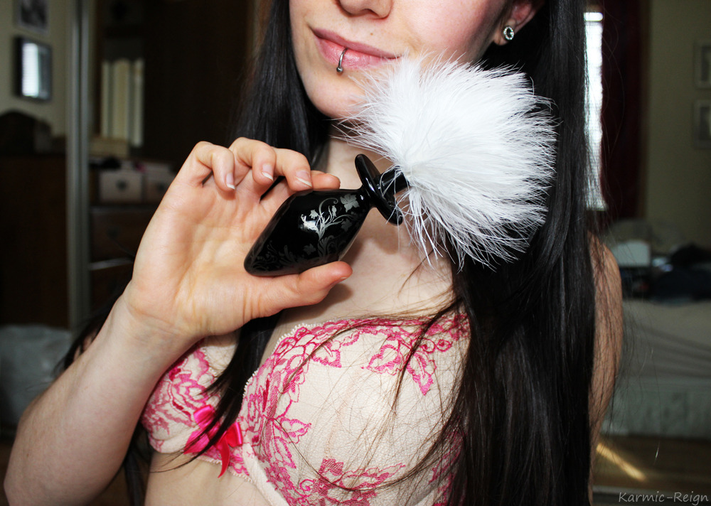 karmic-reign:  My beautiful bunny tail!! &lt;333 