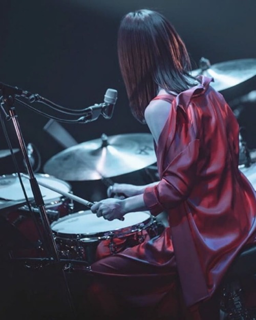 scandal-jmusic-mania: Our favorite drummer girl. @urarina821 . #scandal #スキャンダル #sukyandaru #scand