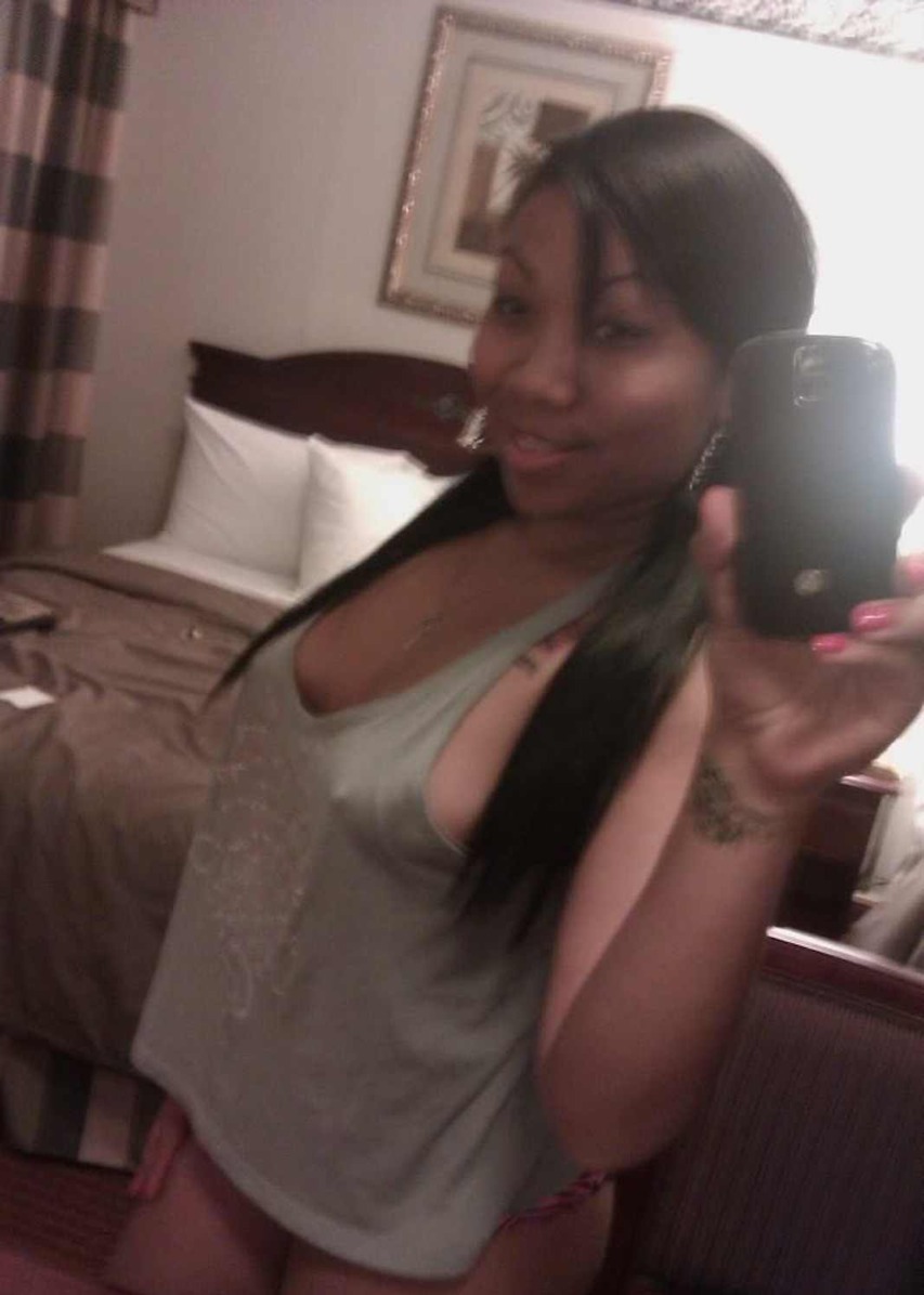 astoldbyclitliquor:  Sexy Blasian