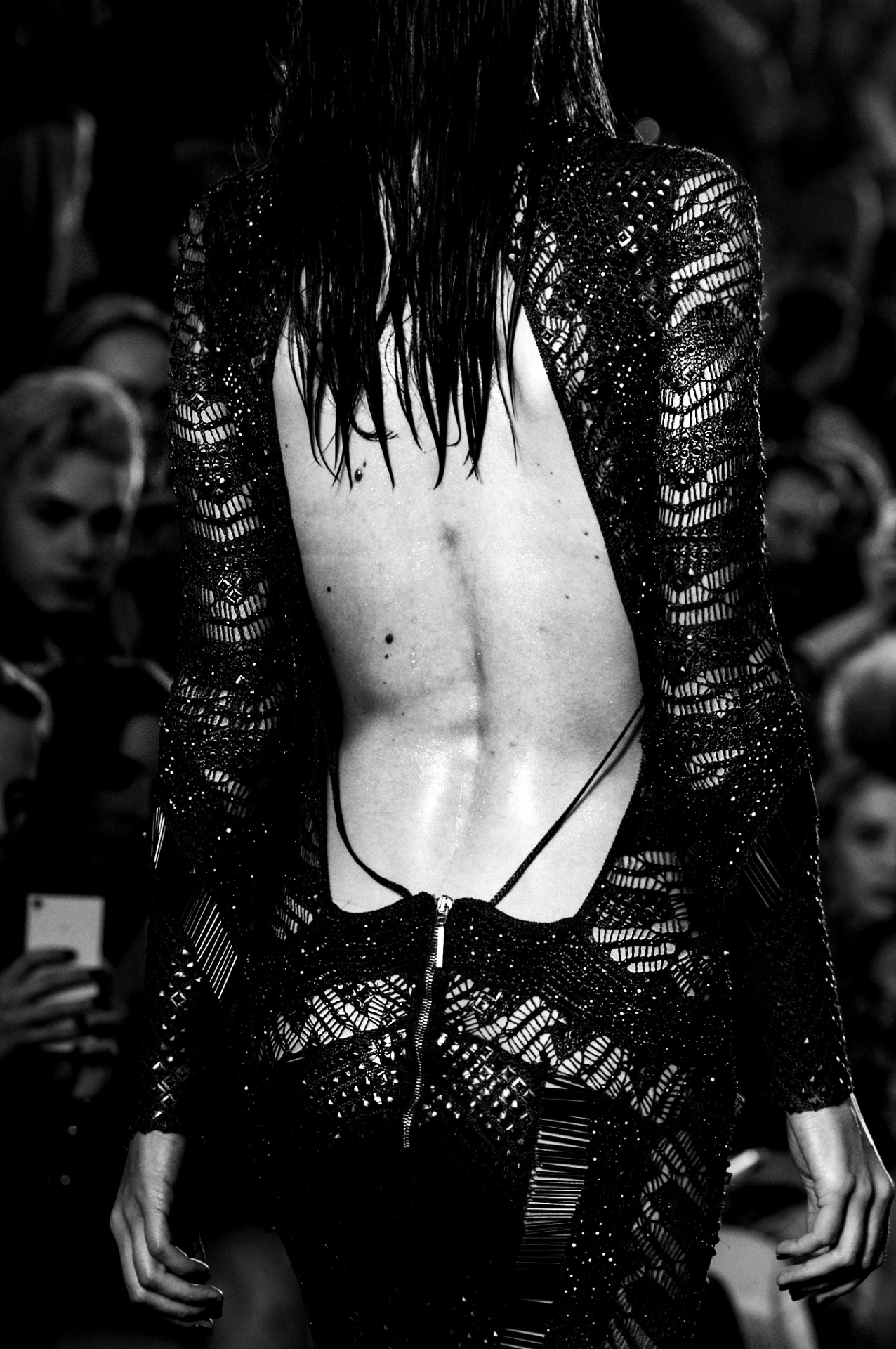 amy-ambrosio:  Julien Macdonald S/S 2016, LFW. 