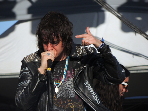 modgrl:my picture in the Julian Casablancas + The Voidz gig at Lollapalooza Brasil :)