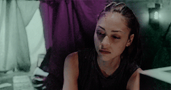 katesrick:   fangirl challenge = 4/10 female characters ♥ raven reyes “You are