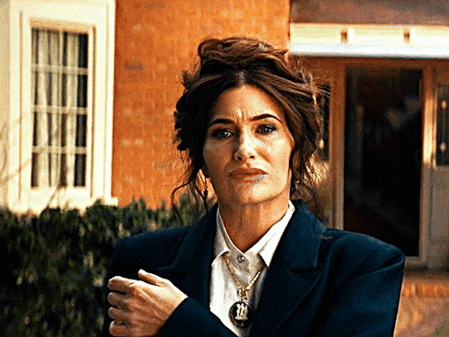 KATHRYN HAHN As AGATHA HARKNESS Agatha All Along (2024) 1.02
