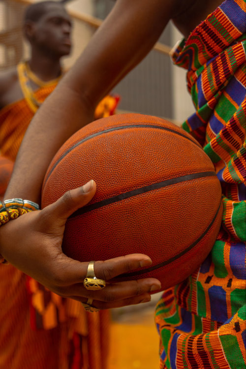 josefadamu: Jump Ball (2019) Ghanaians in Toronto Photography by Oshane Howard This project highligh