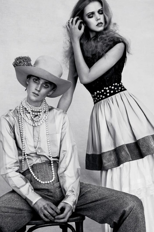 inspirationgallery:  Utopia. Josefien Rodermans by Jesse Laitinen. Styled by Nicole Walker. REVS Magazine December 2012  