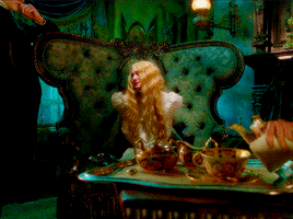 weloveperioddrama:edith cushing + butterfliesThis whole movie is completely ciphered around butterfl
